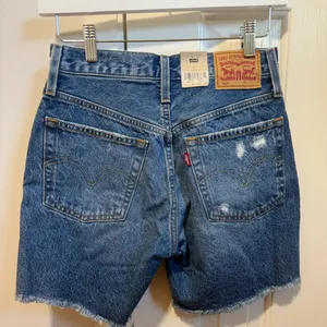 NWT  501® Mid Thigh Short thumbnail 4