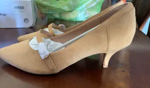Nude Heels Tan Size 9 thumbnail 1