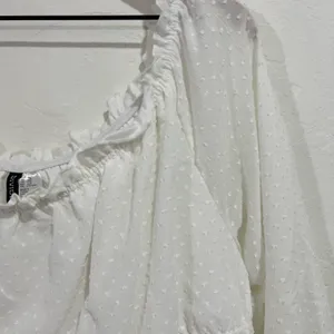 Divided White Off the Shoulder Dress Size XXL thumbnail 6