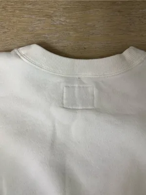 Abercrombie Marseille France Crest White Crewneck Sweatshirt thumbnail 6