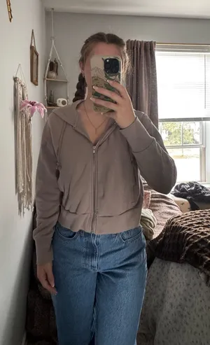 Levi’s Zip-Up Hoodie thumbnail 1