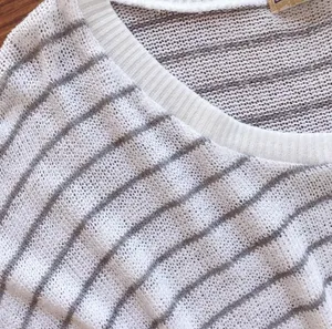 White And Grey Striped v thumbnail 4