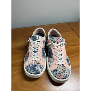 Hey Dude Karina Breeze Island Women's Sz‎ 6 Lightweight Sneaker Pink Blue Casual thumbnail 2