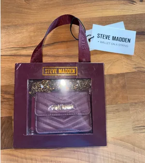 Steve Madden Wallet on a String Womens OS Bloodstone New Quilted Crossbody‎ Bag thumbnail 1