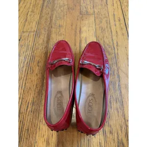 Tod's Womens Red Patent Leather Gommino Driving Loafer Sz 8 thumbnail 5