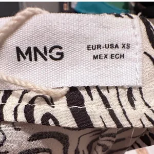 Mango Zebra Print Patterned‎ Midi Wrap Skirt Black White Size XS thumbnail 4