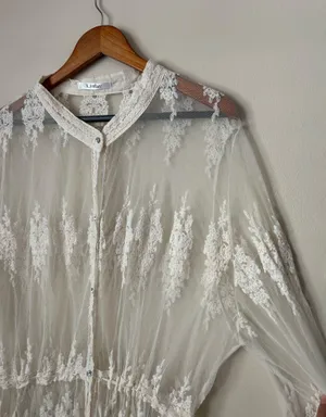 Cream colored lace sheer cardigan Size L thumbnail 6