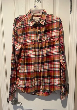 PreOwned Canyon Plaid button front shirt, Size M, $20, B51 thumbnail 1