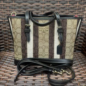 Coach Mollie Tote 25 In Signature c4086 thumbnail 2