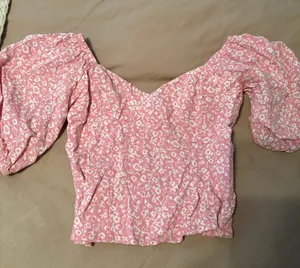 Abercrombie Pink Floral Top thumbnail 1
