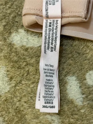 Victoria’s Secret Very Sexy Low Cut Demi Bra 36G Nude Blush Smooth thumbnail 8