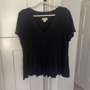 Maeve Anthropologie Louisa Tiered Tee V Neck‎ Black Peplum thumbnail 2
