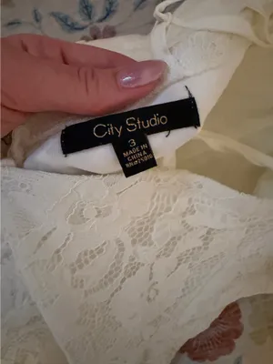City Studios Dress White Lace thumbnail 2