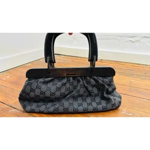 GUCCI Fall 2002 Tom Ford Classic Black Monogrammed GG Canvas Wood Handle Doctor thumbnail 7