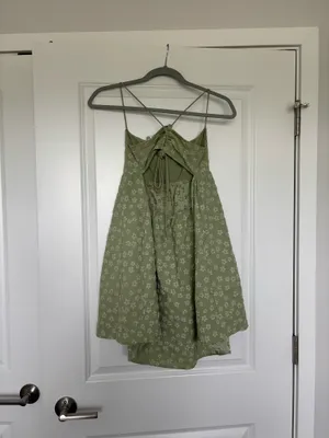 Lucy in the Sky Green Dress thumbnail 6