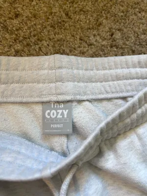 Aritzia Sweatpants TNA thumbnail 2