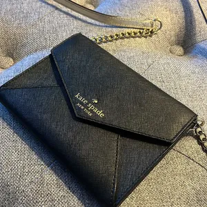 Kate Spade Crossbody Mini Envelope Two-way Bag EUC thumbnail 3