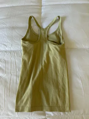 Lululemon Tank thumbnail 2