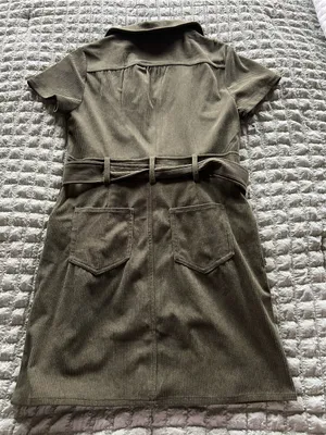 Amazon Olive Green Short Sleeve Belted Knit Dress with Zip thumbnail 3