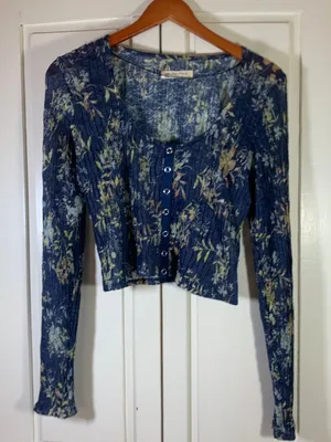 We The Free People Blue Floral Sheer Crop Top Long‎ Sleeve Medium Dark Romantic thumbnail 1