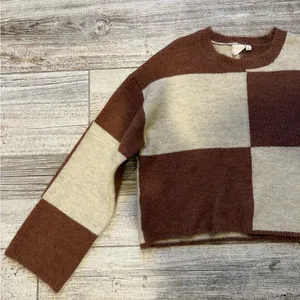 White Crow Checkered Tan & Cream Crew Neck Sweater thumbnail 2