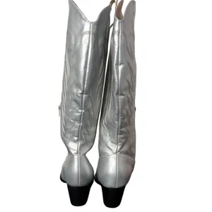 Metallic Silver Knee High Western Boots Womens 8.5 Vegan Leather Western‎ Rodeo thumbnail 2