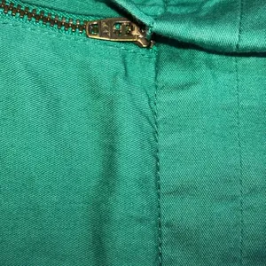J Crew size 10 green cotton chinos summer shorts thumbnail 4