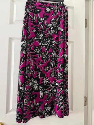 Black Label Evan Picone Floral Maxi Skirt Large Pink Slinky Stretch Resort Wear thumbnail 2