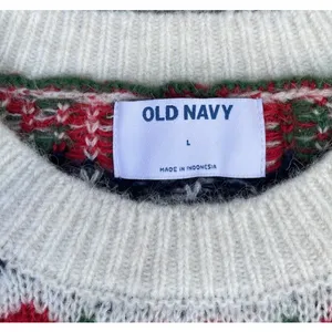 Loose Crew-Neck Wool-Blend Cropped Sweater Old Navy Large hearts Oversized thumbnail 13