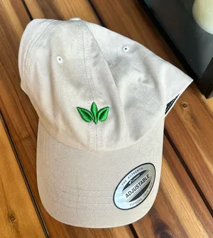 Saint James Hat thumbnail 1