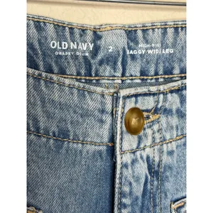 Old Navy High Rise Baggy Wide Leg Jeans Size 2 Denim Patch Pocket thumbnail 5