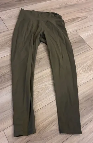 Echt Olive Green Ruched Booty Workout‎ Leggings Size M thumbnail 1
