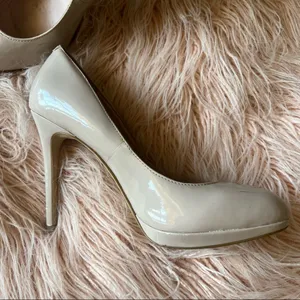 4/$10 ❣️ Aldo Patent Leather Heel thumbnail 3