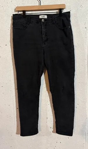 Angels Forever Young Slim Straight Jeans | Size: 14 thumbnail 1