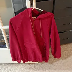 Macaroon sweater hooded thumbnail 1