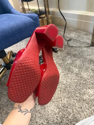 Red Aerosoles heals 10 thumbnail 4