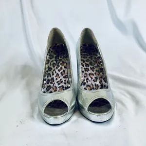 Colin Stuart Silver Peep Toe Pumps thumbnail 2