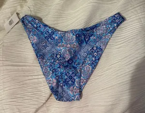 Bikini Bottoms thumbnail 1