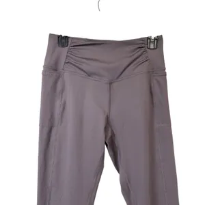 FP Movement Leggings Womens Small Mauve High Rise Ruched Side Pocket Crop Capri thumbnail 3