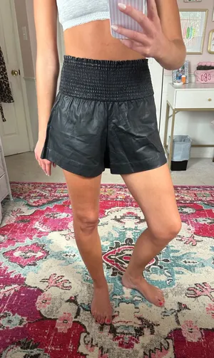 Pants Store Leather Shorts thumbnail 1