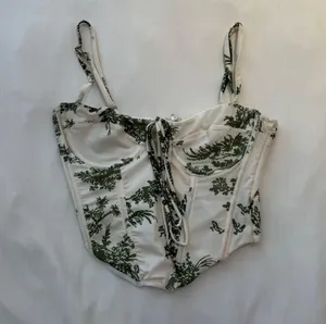 Pitaya Tic Toc Green Floral Corset thumbnail 1