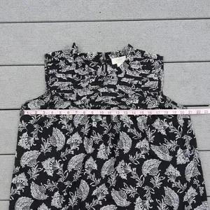Loft Sleeveless Loose Fit Black and White Floral Top thumbnail 10
