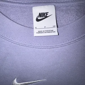 Nike Lavender Crewneck Sweater thumbnail 2