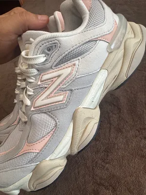 New Balance Women's Light Gray and Pink 9060 Style Sneakers thumbnail 4