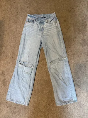 American Eagle Light Wash Curvy Super High Rise Baggy Straight Jeans Size‎ 4 thumbnail 2