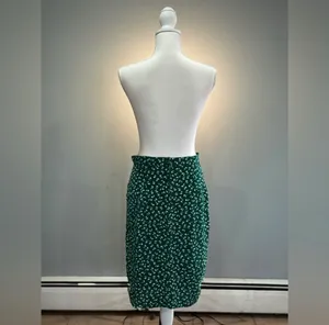Green Vintage Floral Patterned Skirt Fits 4/6 EUC thumbnail 2