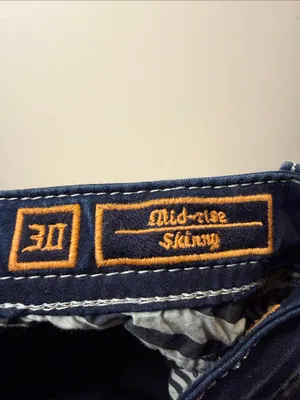 Rock Revival Oliana Mid-Rise Skinny Jeans Bling Pockets Intentional Fading SZ 30 thumbnail 6