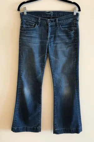 7 For All Mankind Dojo Dark Blue Flare Jeans Size 29 thumbnail 1