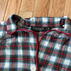 Lauren Ralph Lauren Shirt Womens Medium Red White Plaid Logo Button Up Sleepwear thumbnail 7