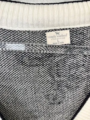 Simply Southern Women’s Size L Cropped Button Front Turtle Cardigan Sweater thumbnail 8